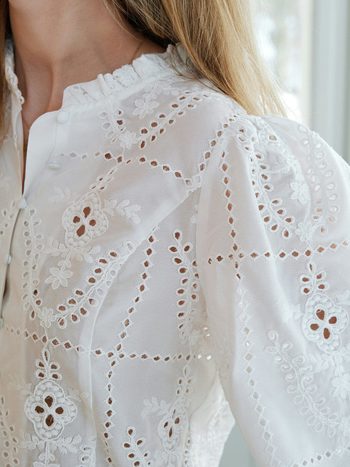 Neo Noir - Gilda Embroidery Blouse 167828 - 120 - White Bluser 