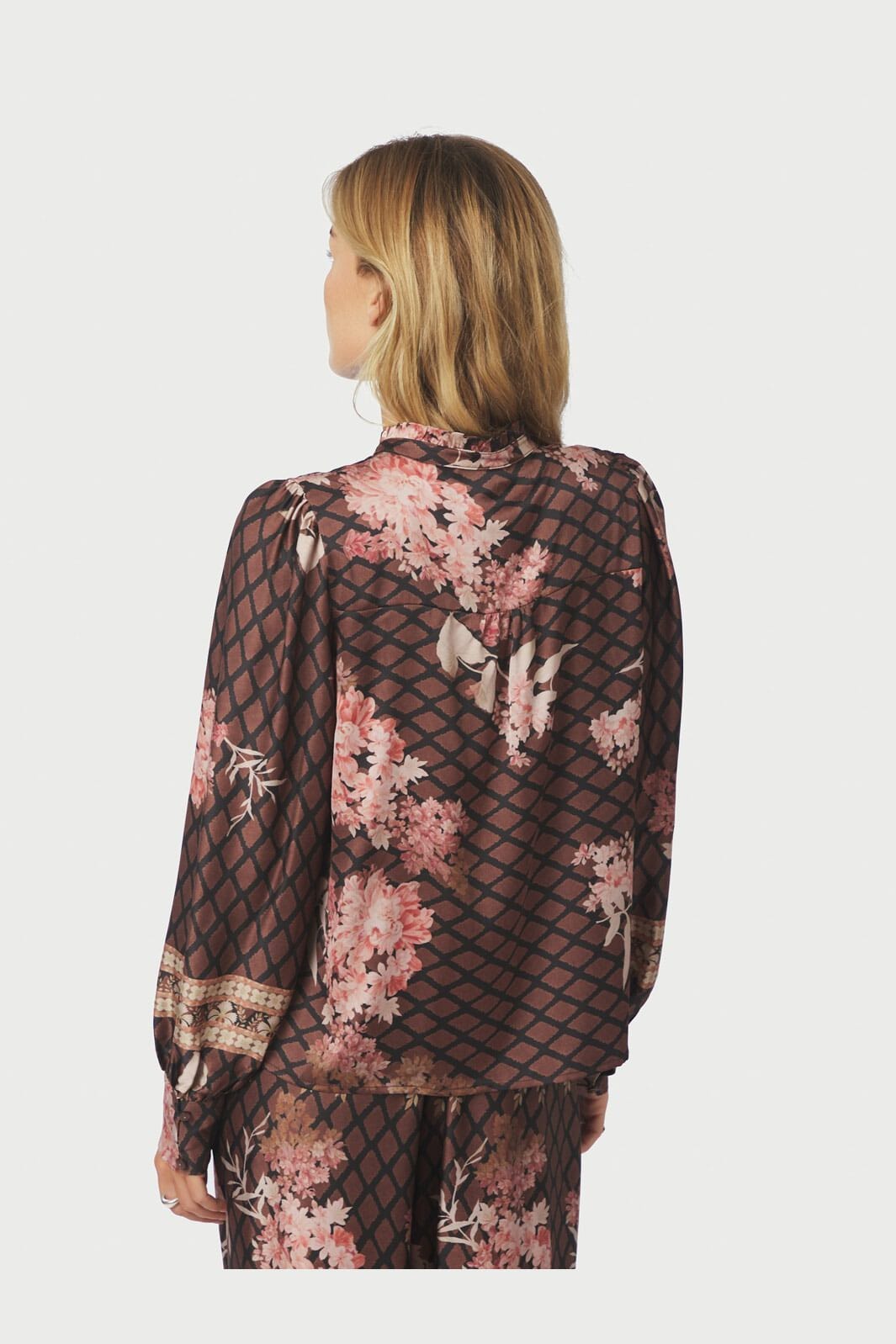 Neo Noir - Massima Botanical Border Blouse 167029 - 100 - Black