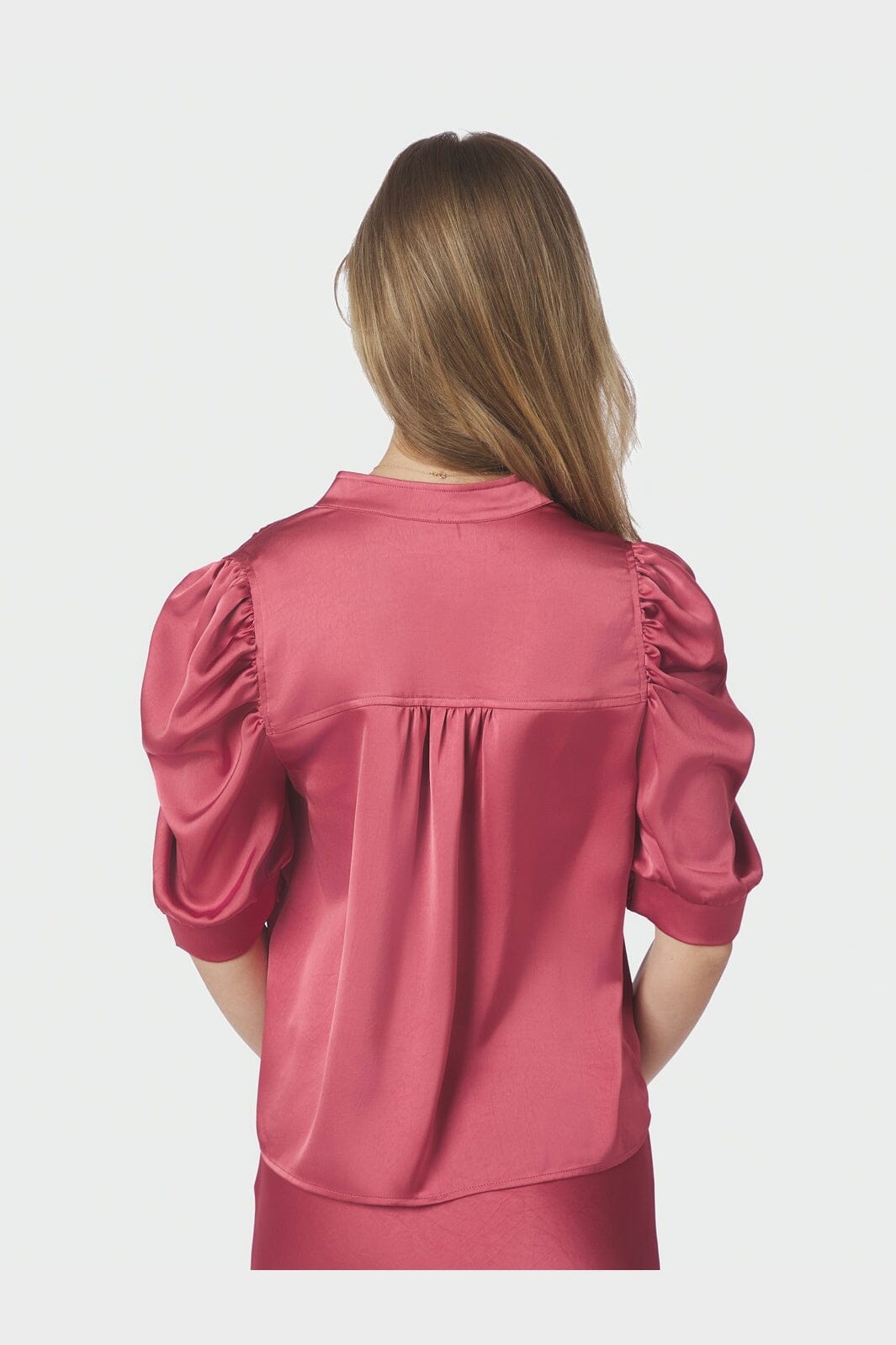 Neo Noir - Roella Heavy Sateen Blouse 162590 - 430 - Cherry Pink