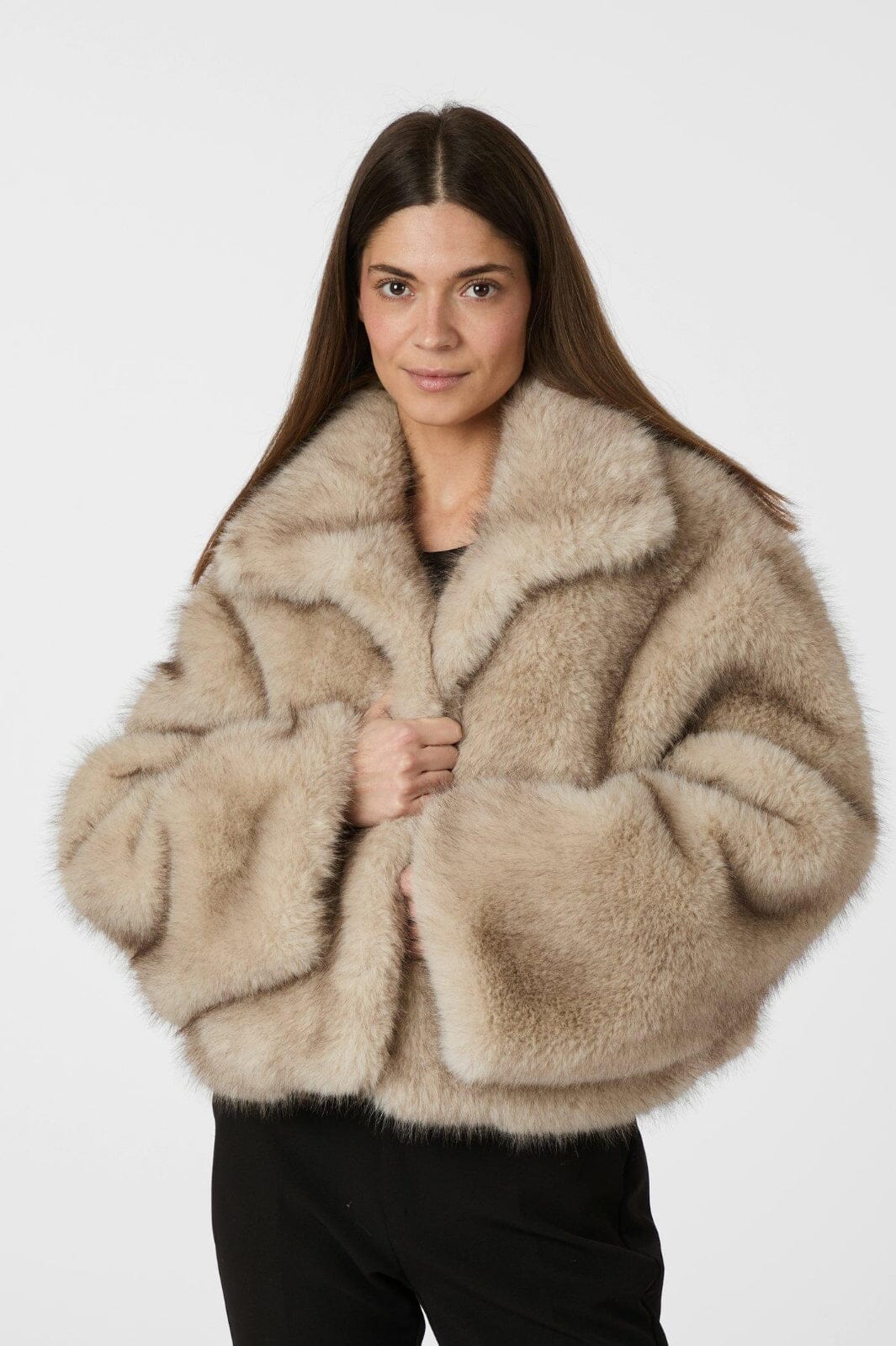 Neo Noir - Steff Faux Fur Jacket 165376 - 123 - Beige