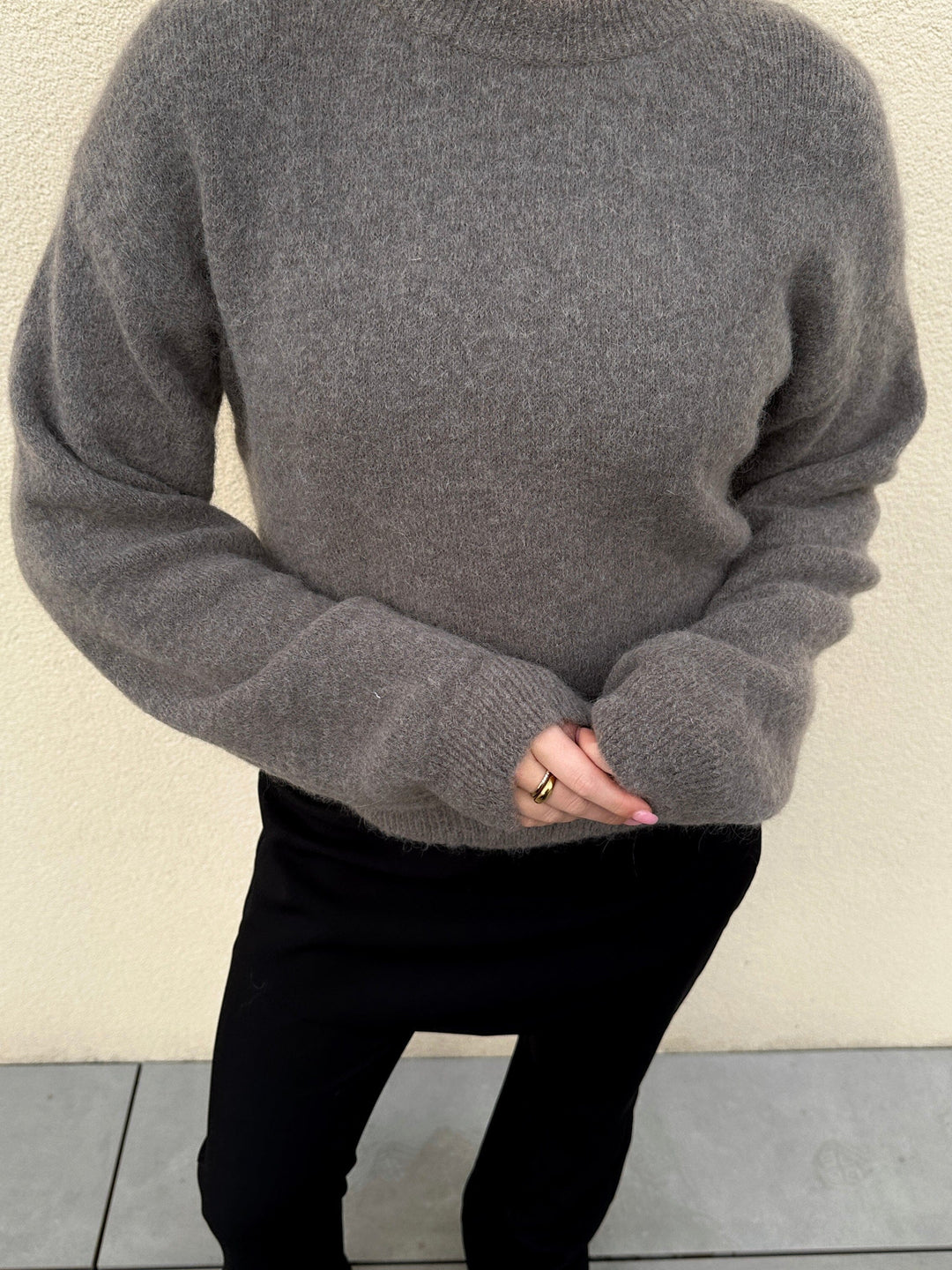 Noella - Kae Knit 12940085 - 173 - Coffee Strikbluser 