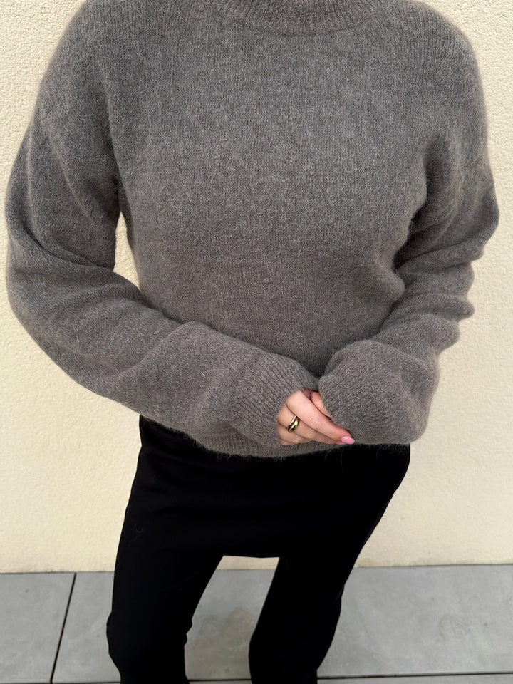 Noella - Kae Knit 12940085 - 173 - Coffee Strikbluser 