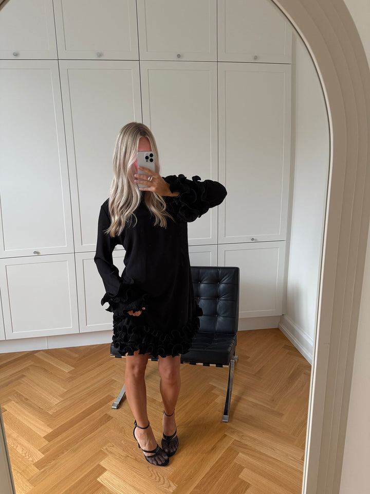 Noella - Latania Dress 14510001 - 004 - Black Kjoler 