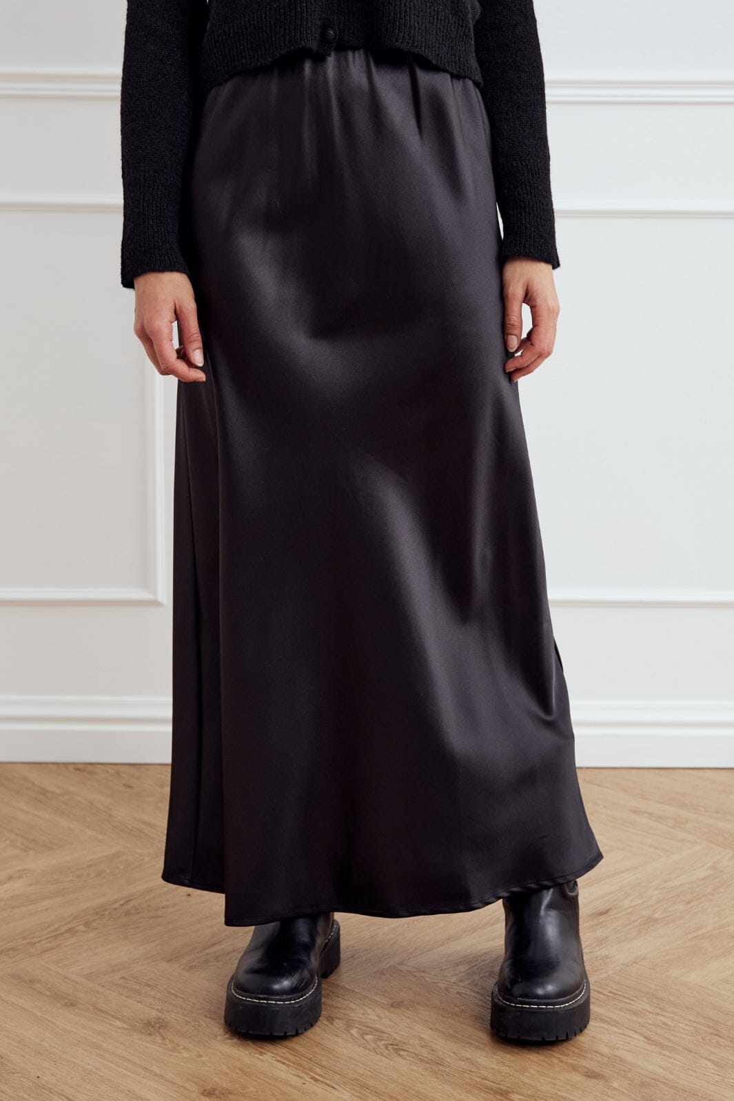 Noella - Leonora Skirt 14050003 - 004 - Black Nederdele 