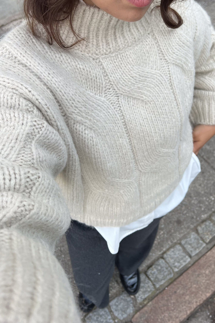 Noella - Lynx Knit 13780001 - 974 - Ivory Strikbluser 