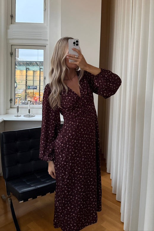 Noella - N-Lilith Dress 15900002 - 1472 - Dwyn Burgundy Print Kjoler 