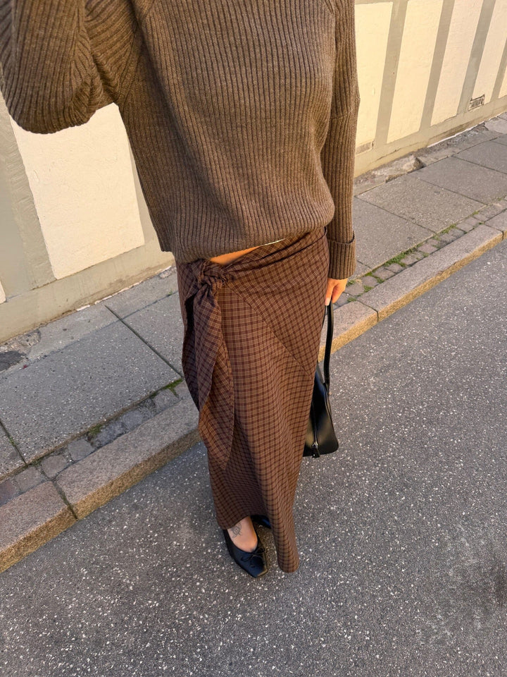 Noella - N-Mitty Skirt 16360002 - 1499 - Devana Brown Check Nederdele 