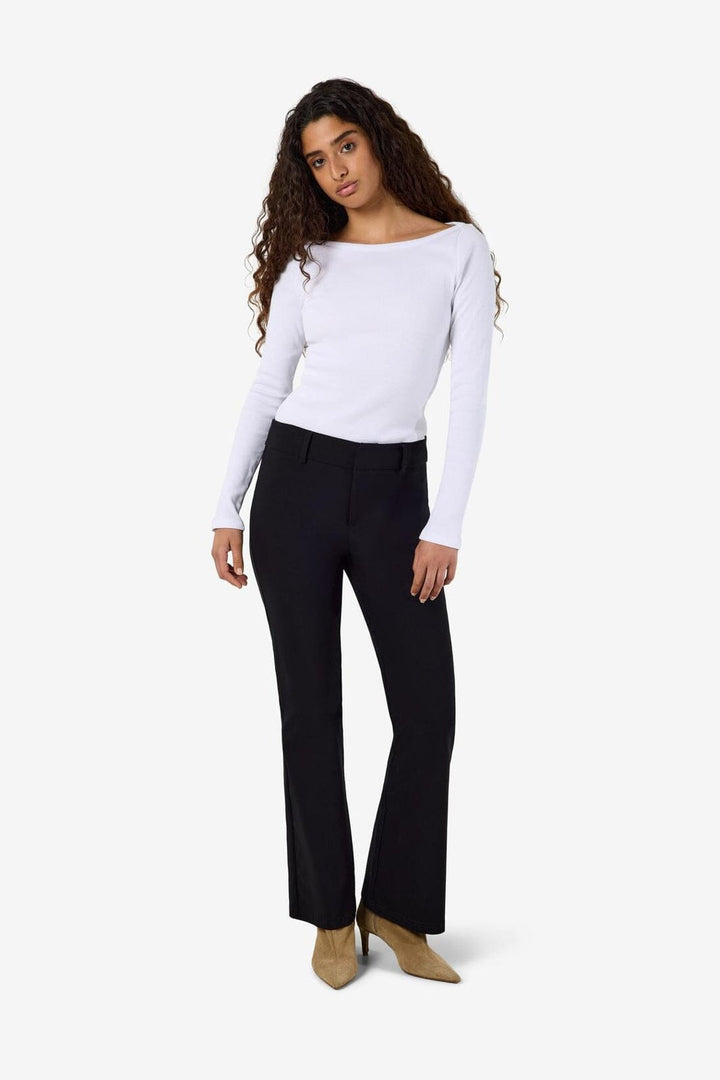 Noisy May - Nmwayne Kickflare Pant - 5231133 Black