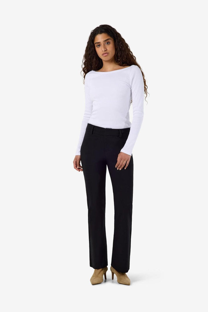 Noisy May - Nmwayne Kickflare Pant - 5231133 Black