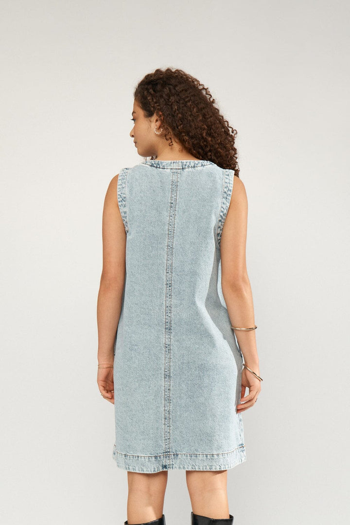 Nümph - Nuirina Dress 707030 - Light B. Stonewash Denim Kjoler 