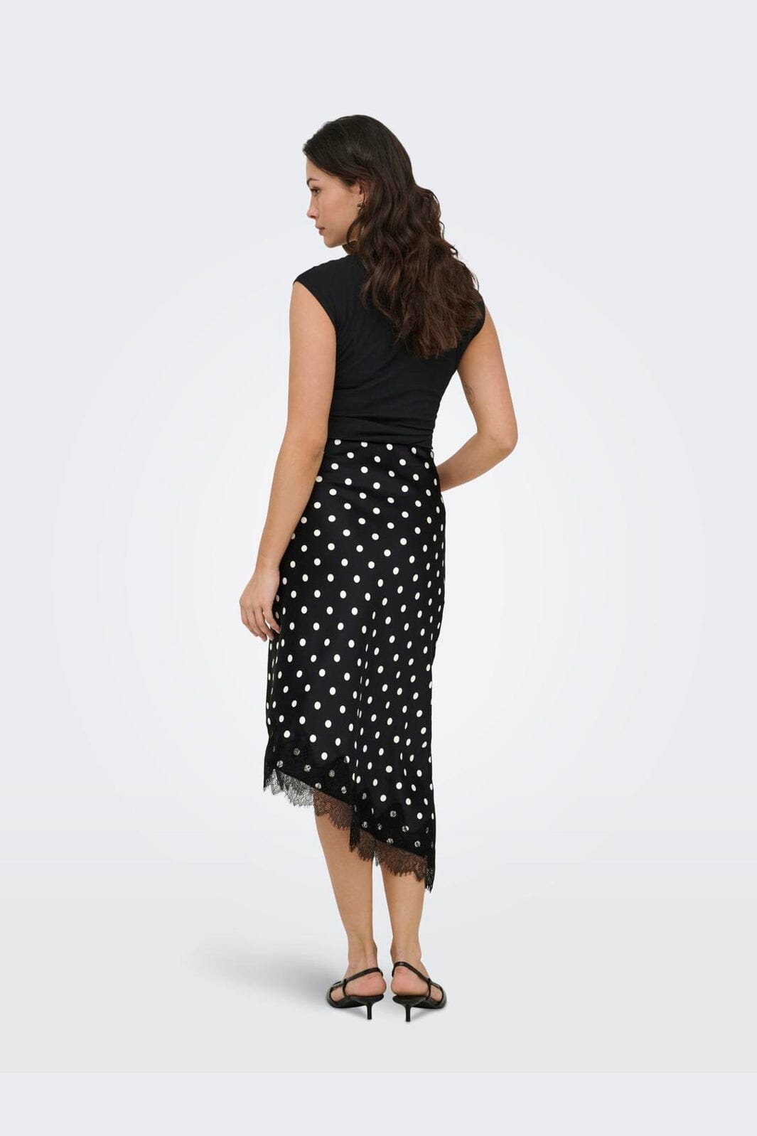 Only - Onlbella Slanted Satin Lace Skirt - 5127225 Black White Dot And Black Lace