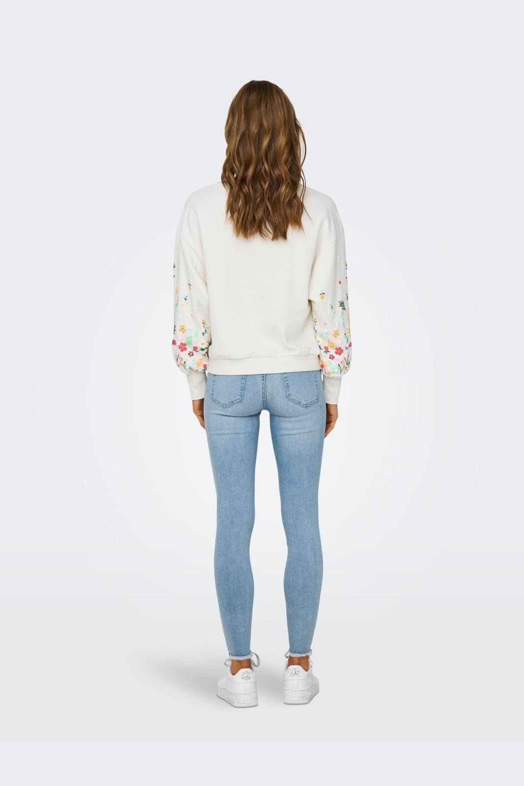 Only - Onlbrooke L/S O-Neck Flower Swt - 4236763 Cloud Dancer Sleeve Flower