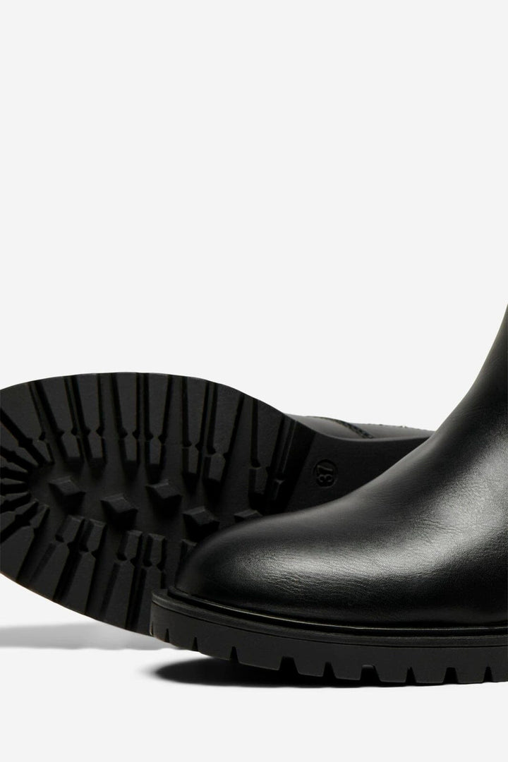 Only Shoes - Onltina-13 Studded Chelsea Boot - 4565590 Black