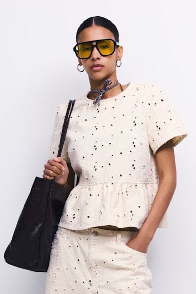 Pieces - Pcella Ss Top - 5106570 Ecru Embroidery Bluser 