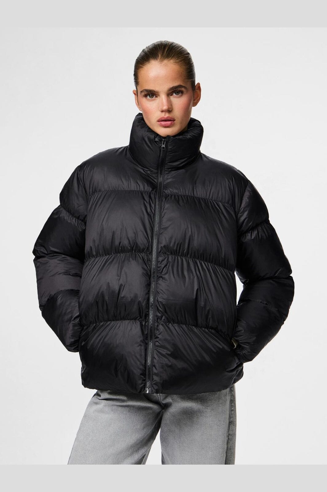 Pieces - Pcmilla Shiny Puffer Jacket - 4942996 Black