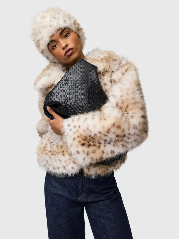 Pieces - Pcplush Short Fluffy Jacket - 5023207 Cloud Dancer Leopard Jakker 