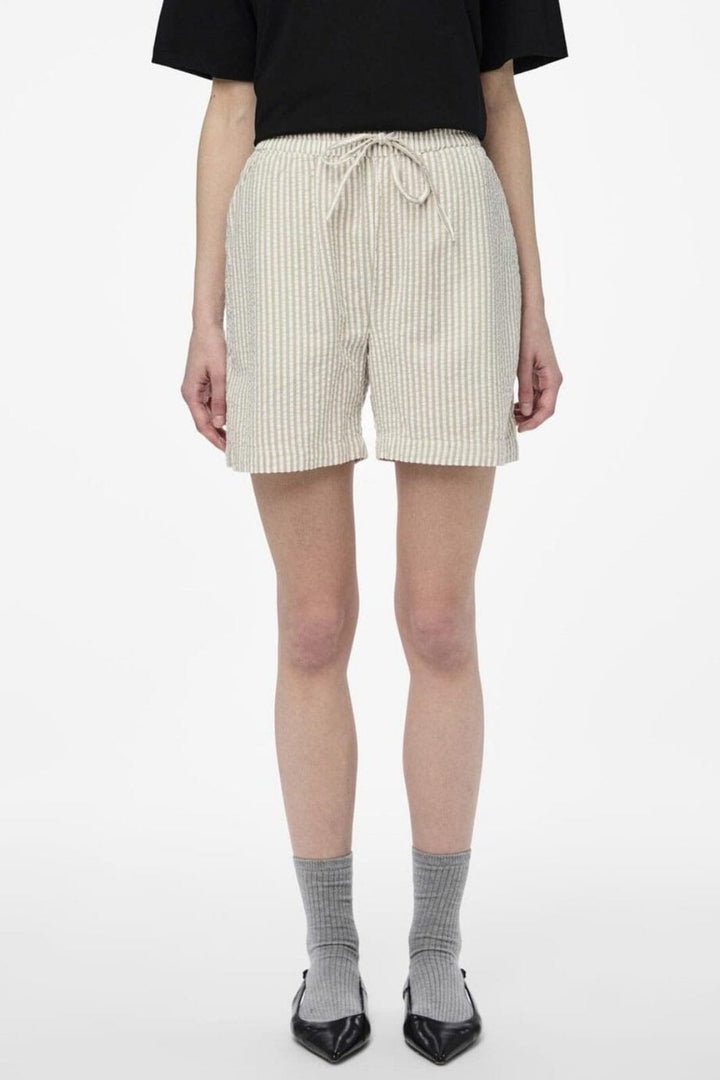 Pieces - Pcsally Loose String Shorts - 4497579 Tea Cloud Dancer