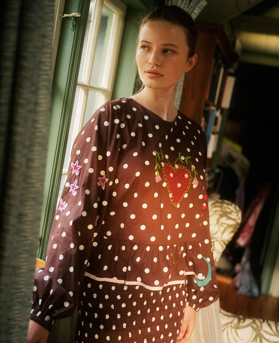 Sissel Edelbo - Diana Top Se 2010 - Brown Dot
