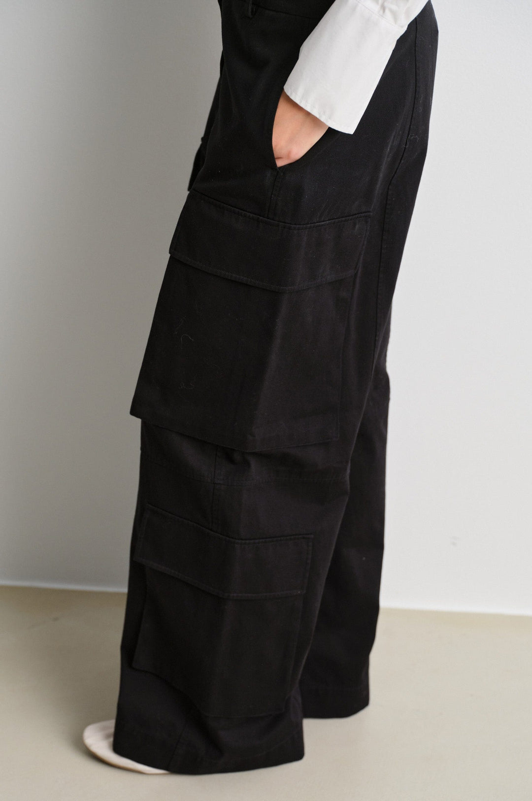 Second Female - Evara Cargo Trousers 61935 - 8001 Black 