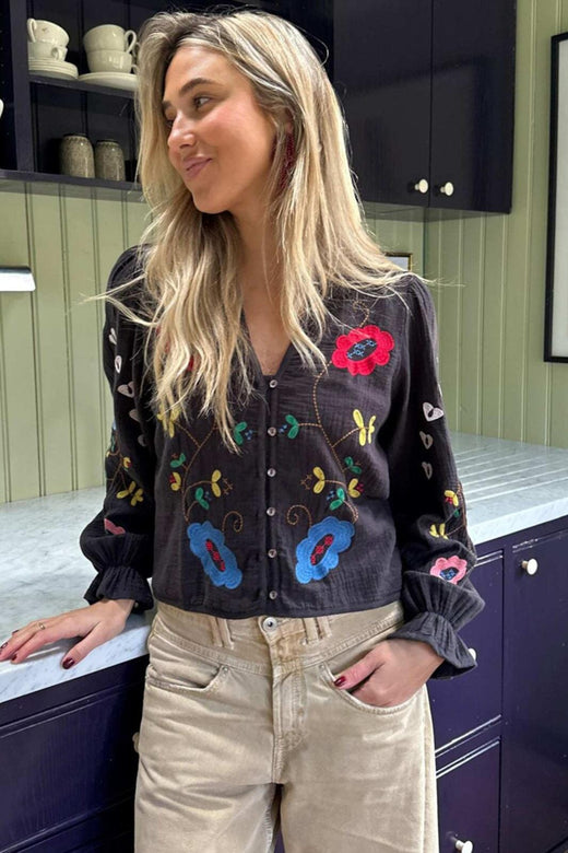 Sissel Edelbo - Fran Top Se 2018 - Almost Black Bluser 