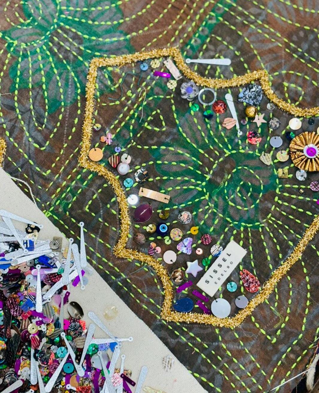 Sissel Edelbo - Glitter Tree SE 1489 - Gold