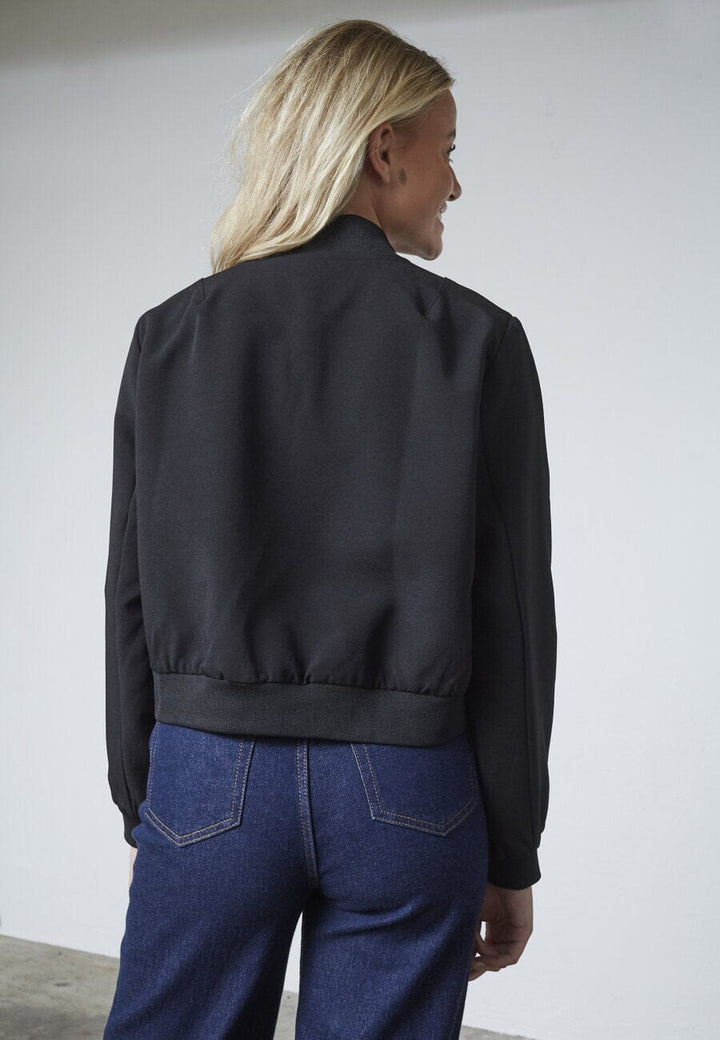 Sisters Point - Garwin-Ja20 19056 - 000 - Black Blazere 