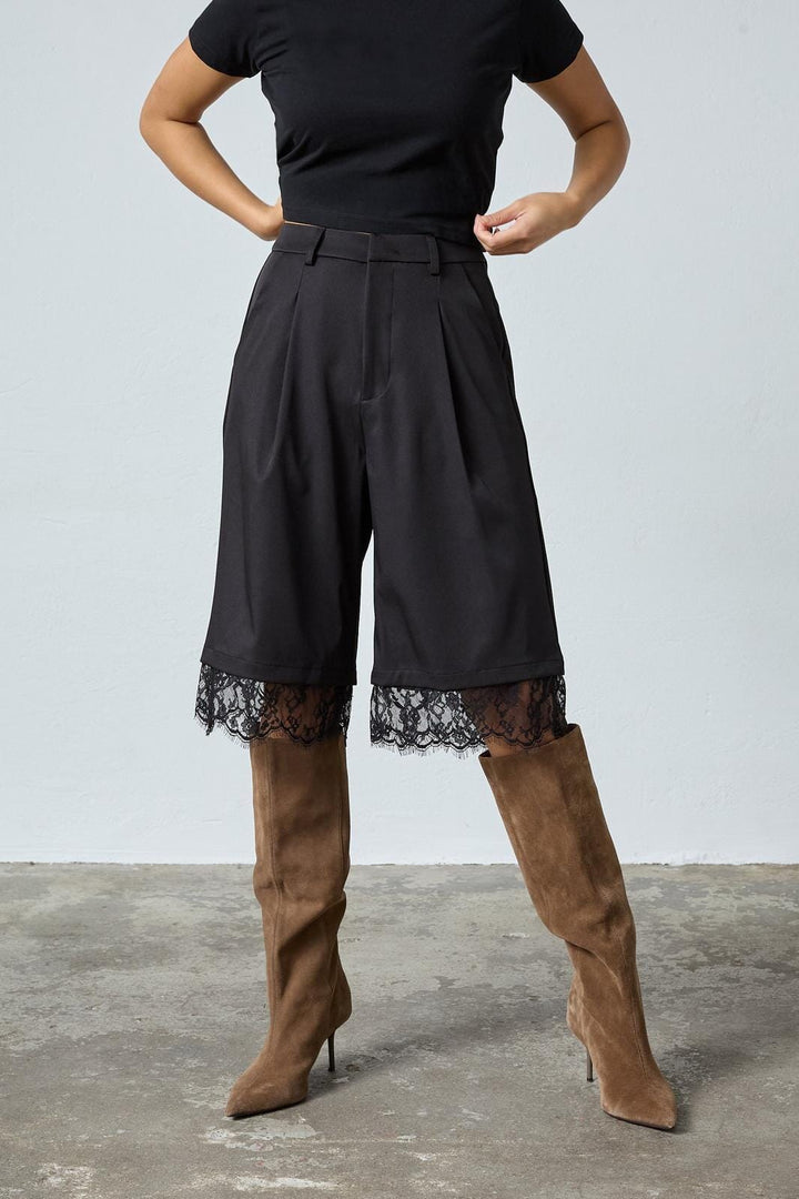 Sisters Point - Great-L.Sho3 19745 - 000 - Black Shorts 