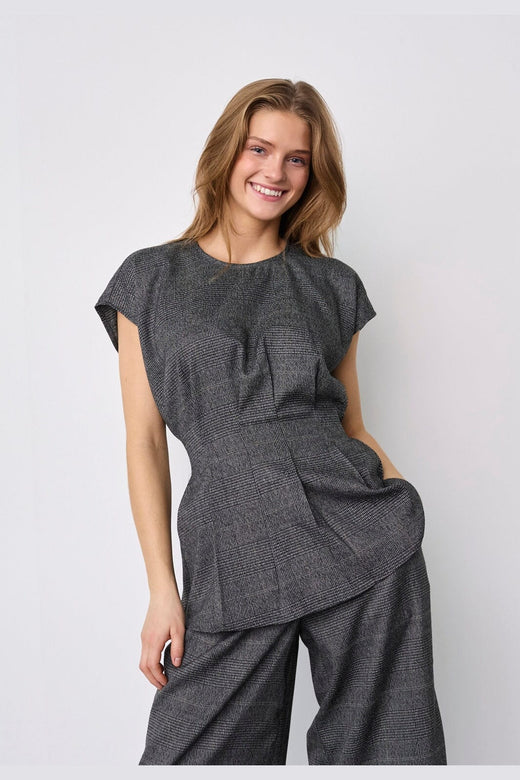 Sisters Point - Viksa-Top2 20511 - 053 - Grey Check