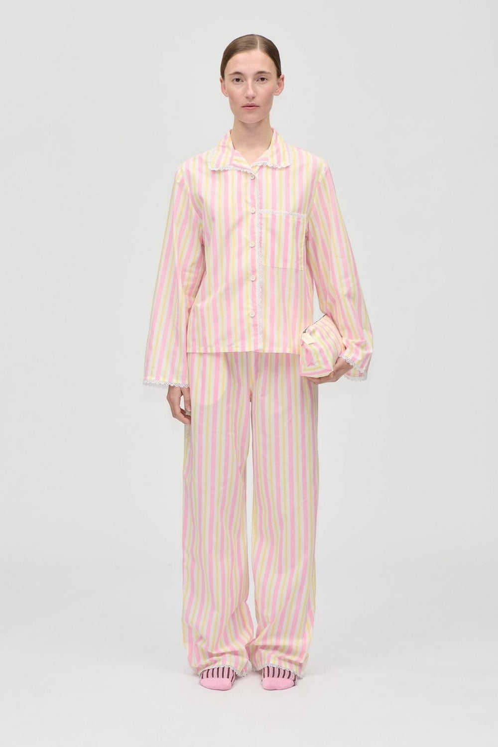 Stine Goya - 2476 Pyjamas, Striped Pyjamassg-ps26-ot004-2476 - Lemon & Rose Stripes Nattøj 
