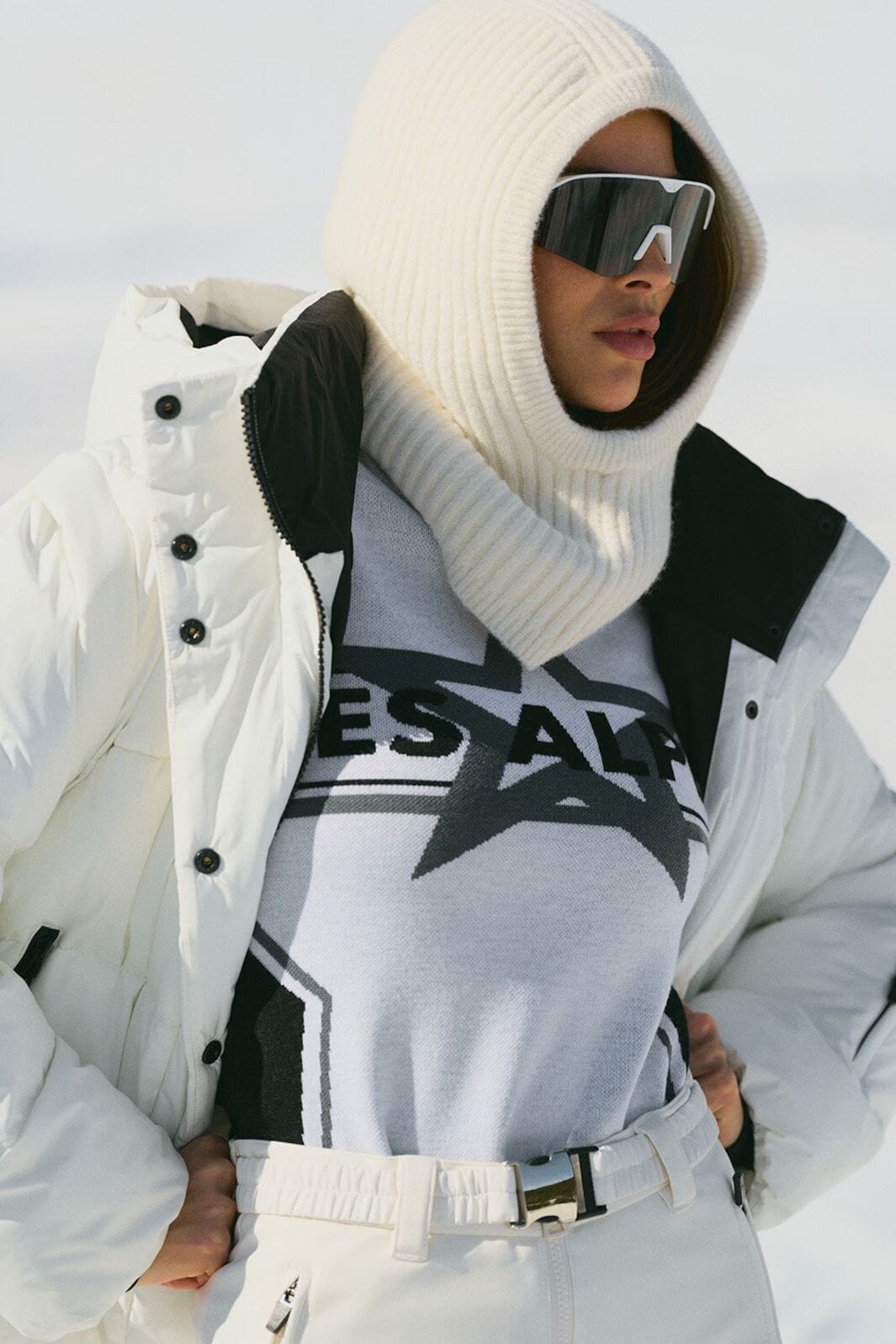 Twist & Tango - Les Alpes Star Sweater 907202 - Snow White Sweatshirts 