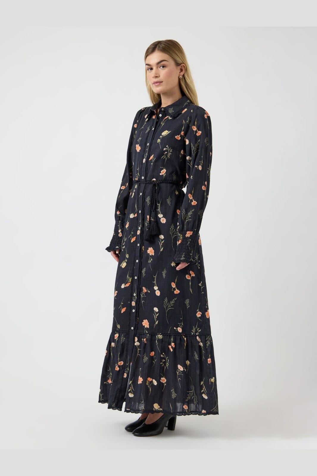 YAS - Yassomelli Ls Long Shirt Dress - 5077027 Black Flower Print